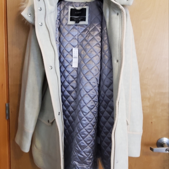 J Crew Summit Parka- Pistachio- nwt - Picture 2 of 5